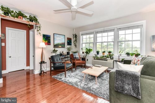 apt-302-1808 W Abingdon Dr, ALEXANDRIA, VA, 22314-1043 | Card Image