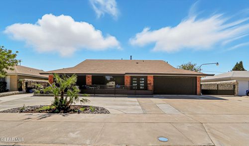 9308 Rex Ct, El Paso, TX, 79925-5130 | Card Image