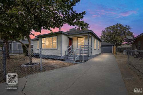 510 Woodrow Ave, Bakersfield, CA, 93308-3351 | Card Image