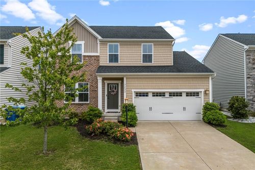 7233 River Birch St, Tipp City, OH, 45371-2579 | Card Image