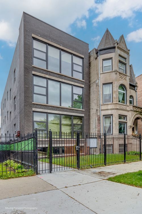 437 E 48th St, Chicago, IL, 60615-1401 | Card Image