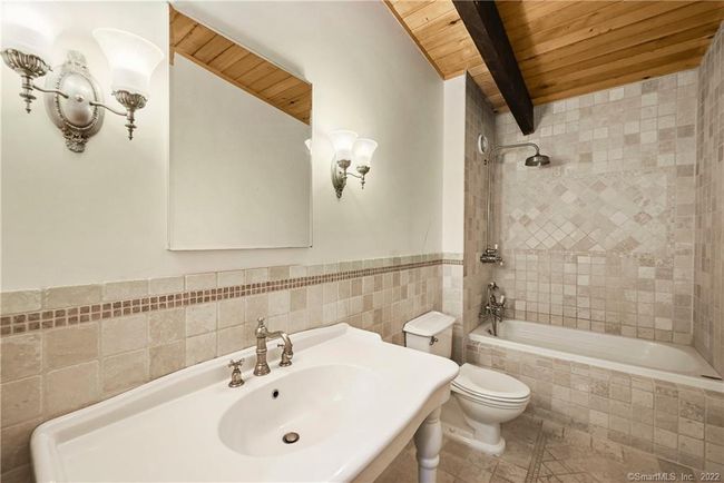 Full Bath 2 | Image 27