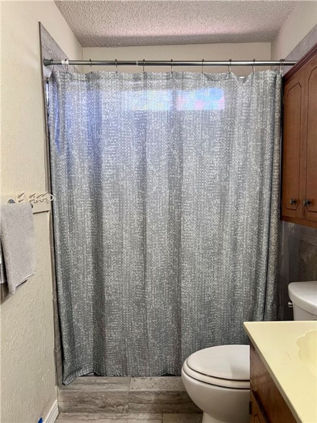 806 Dakota St, House other with 4 bedrooms, 3 bathrooms and 4 parking in Robstown TX | Image 17