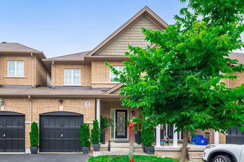 35 Luce Dr, Ajax, ON, L1Z0K2 | Card Image