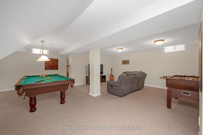 2013 Windy Oaks Dr, House other with 5 bedrooms, 4 bathrooms and 4 parking in Burlington ON | Image 29