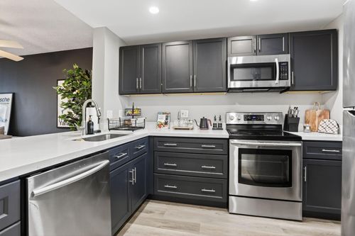 apt-512c-2309 S Cypress Bend Dr, Pompano Beach, FL, 33069-5678 | Card Image