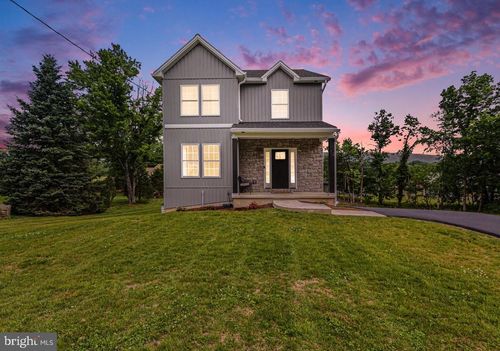 12 Oak Ln, MECHANICSBURG, PA, 17050-1668 | Card Image