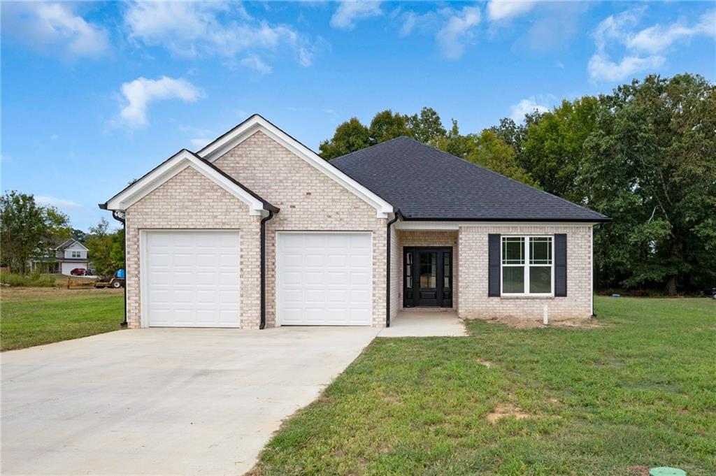 Larkspur Dr, Calhoun, GA 30701