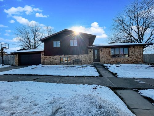 940 Old Beach Rd, Dyer, IN, 46311 | Card Image