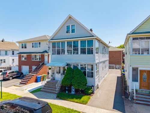 29 W 12th St, Linden, NJ, 07036-4601 | Card Image