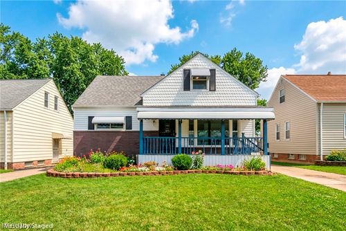 5365 E 131st St, Garfield Heights, OH, 44125-3244 | Card Image