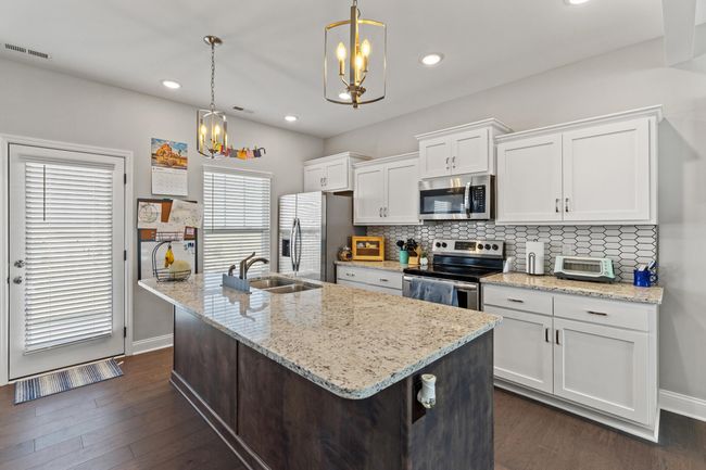 721 Shaker Dr, House other with 4 bedrooms, 3 bathrooms and null parking in Richmond KY | Image 6