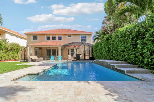 8088 Bautista Way, Palm Beach Gardens, FL, 33418-8178 | Card Image