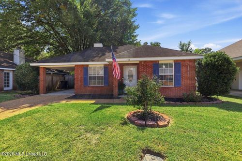 710 Heartwood Dr, Pearl, MS, 39208-2931 | Card Image