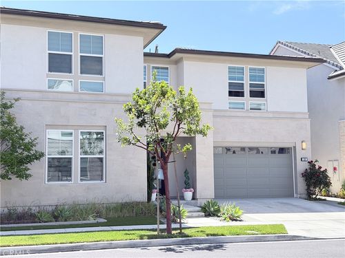 130 Hill, Lake Forest, CA, 92630-8497 | Card Image