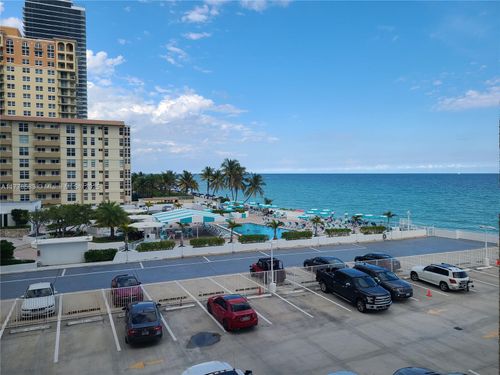 apt-307-3180 S Ocean Dr, Hallandale Beach, FL, 33009-7247 | Card Image