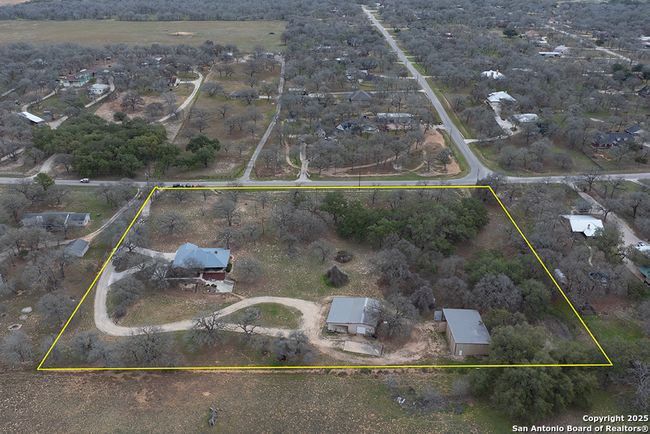 172 Home Pl, House other with 3 bedrooms, 2 bathrooms and null parking in Adkins TX | Image 43