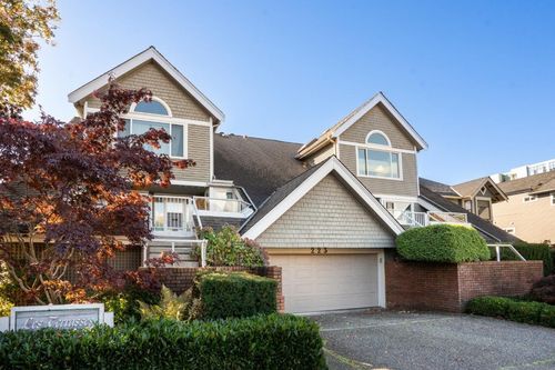 304-223 E Keith Rd, North Vancouver, BC, V7L1V4 | Card Image