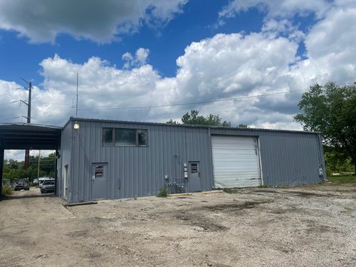 9N533 Nesler Rd, Elgin, IL, 60124-8448 | Card Image