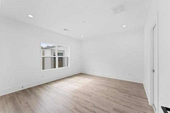 1843 Wycliffe Dr, House other with 3 bedrooms, 4 bathrooms and 2 parking in Houston TX | Image 36