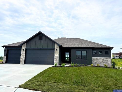 20021 P St, Omaha, NE, 68135 | Card Image