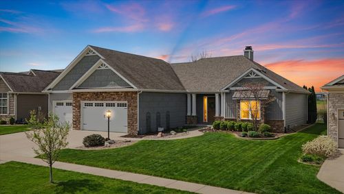 405 Denton Dr, Savoy, IL, 61874-9373 | Card Image