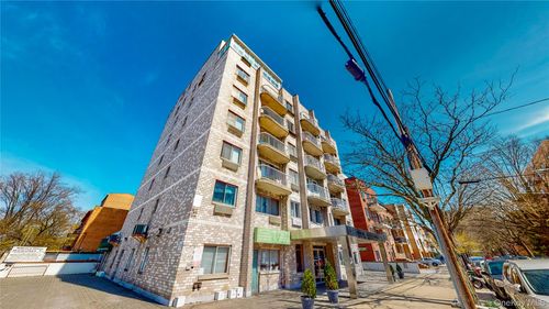 6d-76-01 113th St, Forest Hills, NY, 11375-6540 | Card Image