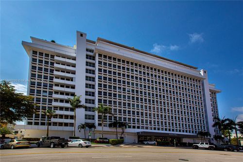 apt-1016-700 Biltmore Way, Coral Gables, FL, 33134-7563 | Card Image