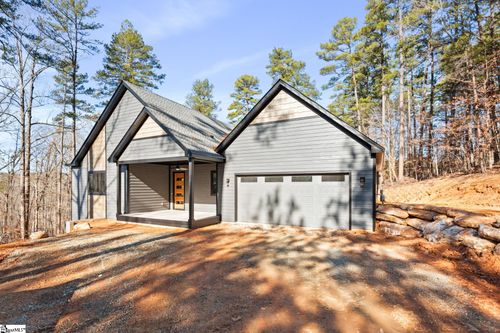 940 Coachmans Trl, West Union, SC, 29696-3630 | Card Image