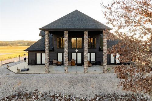 394 Violet Ln, Doniphan, MO, 63935-7504 | Card Image