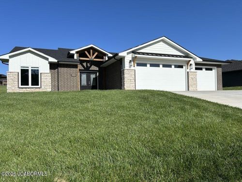 1325 Summerfield Dr, Jefferson City, MO, 65109-5074 | Card Image