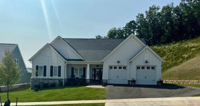 Wilton Park Dr, Roanoke, VA 24014