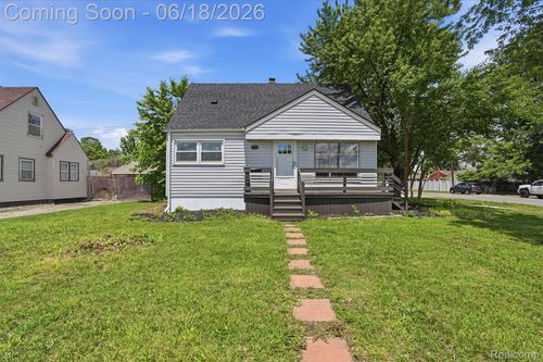 31714 Cherry Hill Rd, Garden City, MI, 48135-1329 | Card Image