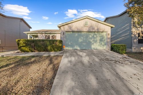 416 Hinge Fls, Cibolo, TX, 78108-3374 | Card Image