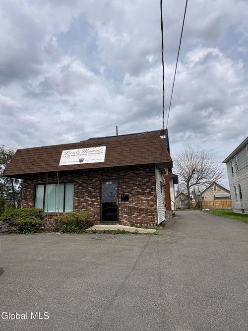 1131 Central Avenue, Colonie, NY, 12205 | Card Image