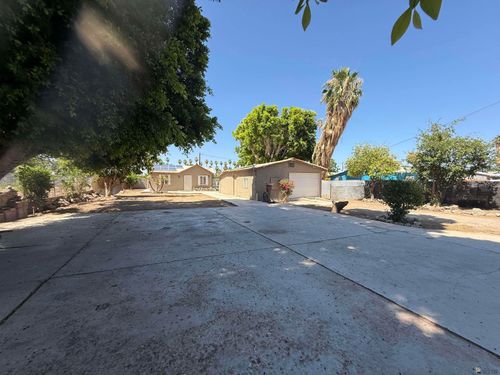 3570 W 5th St, Yuma, AZ, 85364-2514 | Card Image