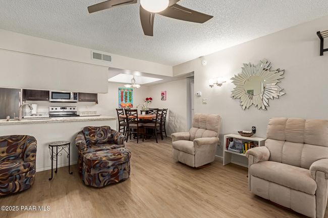 Living Room | Image 4