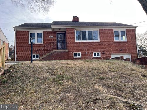 3519 Everest Dr, TEMPLE HILLS, MD, 20748-1203 | Card Image