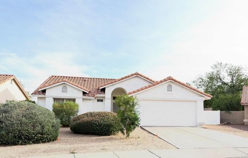 7283 W Tina Ln, Glendale, AZ, 85310-5276 | Card Image