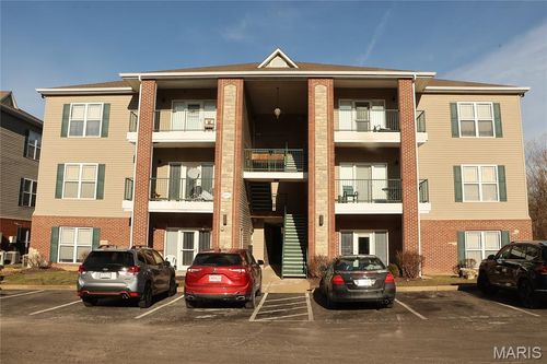 apt-303-885 Forest Ave, Valley Park, MO, 63088-2532 | Card Image
