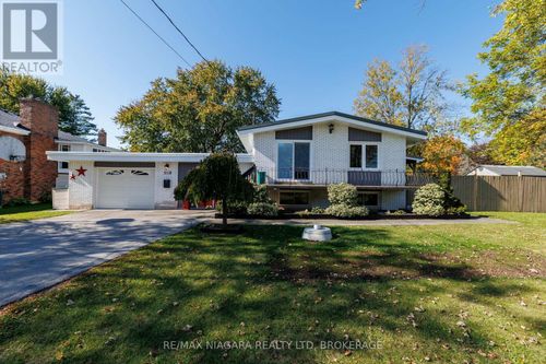 3984 Elm Street, Welland (Broadway), ON, L3B3P3 | Card Image
