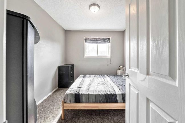 156 Bayside Point Sw, Home with 3 bedrooms, 2 bathrooms and 2 parking in Airdrie AB | Image 17