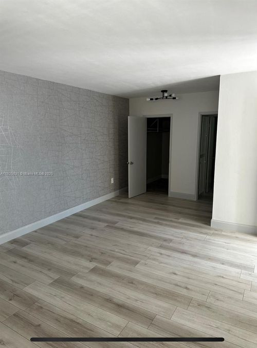 apt-7-1260 Drexel Ave, Miami Beach, FL, 33139-8216 | Card Image