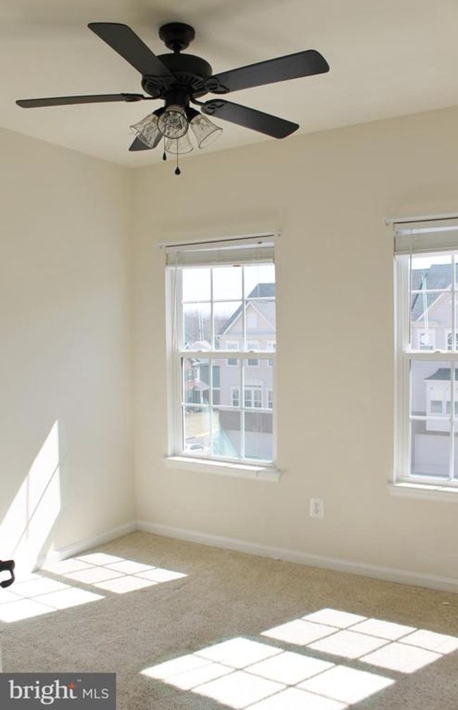 12652 Aubrey Glen Ter, Townhouse with 3 bedrooms, 4 bathrooms and null parking in WOODBRIDGE VA | Image 17