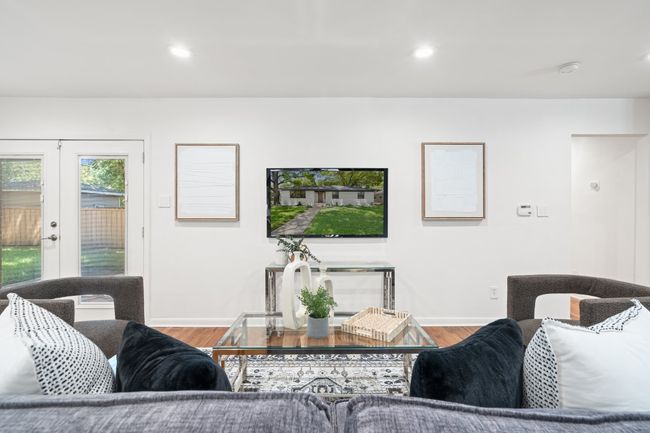 2505 Dorrington Dr, House other with 3 bedrooms, 2 bathrooms and null parking in Dallas TX | Image 16