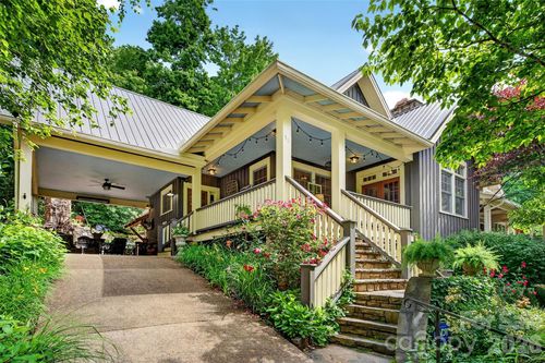 52 Cheshire Dr, Black Mountain, NC, 28711-9300 | Card Image