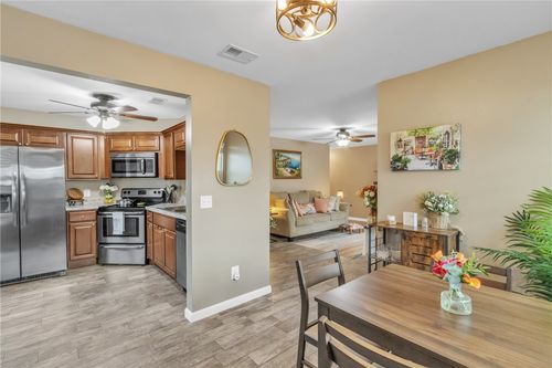 34-3-1947 Aynsley Way, Vero Beach, FL, 32966-8147 | Card Image