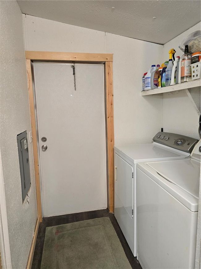 17172 Ne 37 Th Ave, House other with 3 bedrooms, 2 bathrooms and null parking in CITRA FL | Image 65