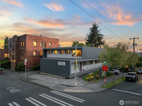 1111 E Harrison St, Seattle, WA, 98102-5823 | Card Image