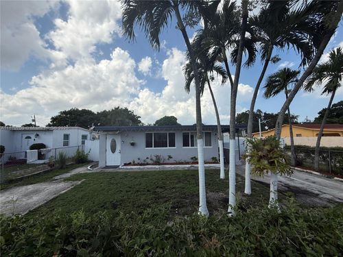 3051 Nw 95th Ter, Miami, FL, 33147-2356 | Card Image